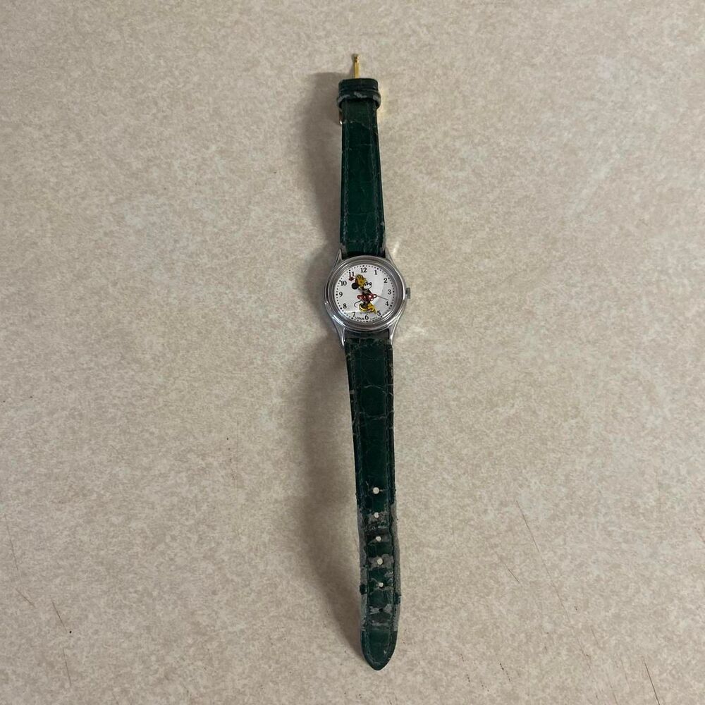 Disney Women's Green and Silver Watch